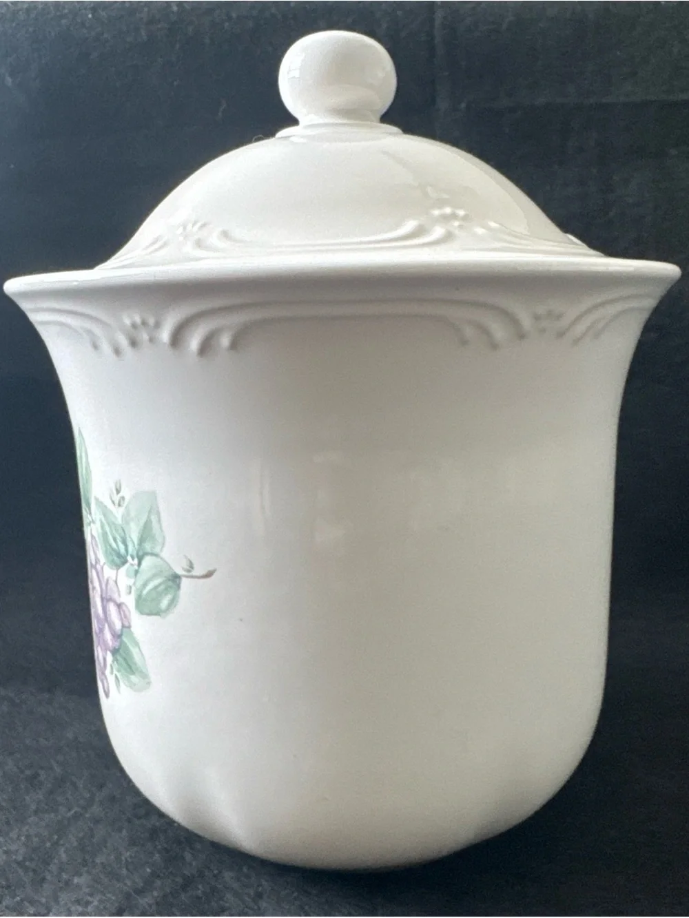 PFALTZGRAFF GRAPEVINE Large Canister Stoneware 9.5” Wine Vineyard Barware